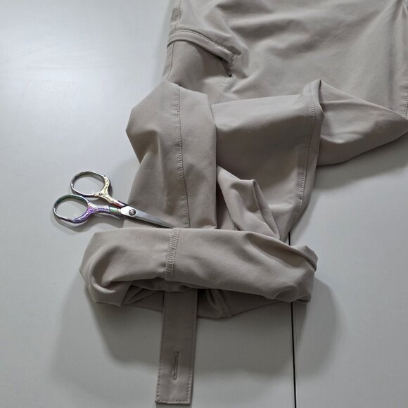 Eddie Bauer Hiking Pants Women 10 Beige Roll Up Hem Stretch Lightweight Outdoors - Picture 11 of 16